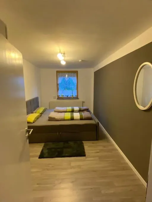 Apartment Ferienwohnung, Waigolshausen Germany